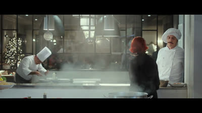 NATALE A LONDRA DIO SALVI LA REGINA