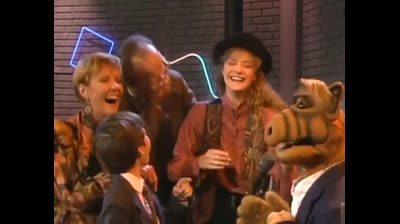 S4E14 - Il faut les faire rire TrueFrench .