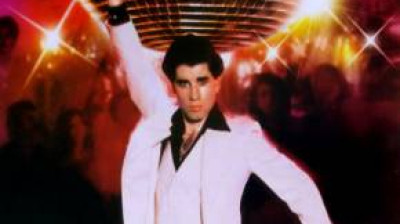 Os Embalos de Sábado à Noite / Saturday Night Fever Dublado